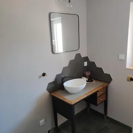 Au Vieux Cedre Апартаменты